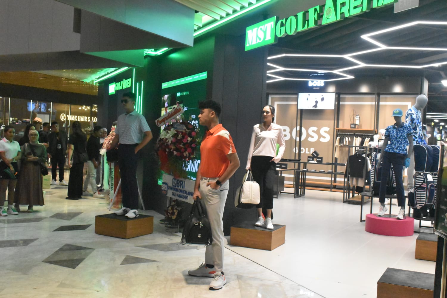 MST Golf Indonesia Buka Gerai Ke-5 di Agora Mall Jakarta